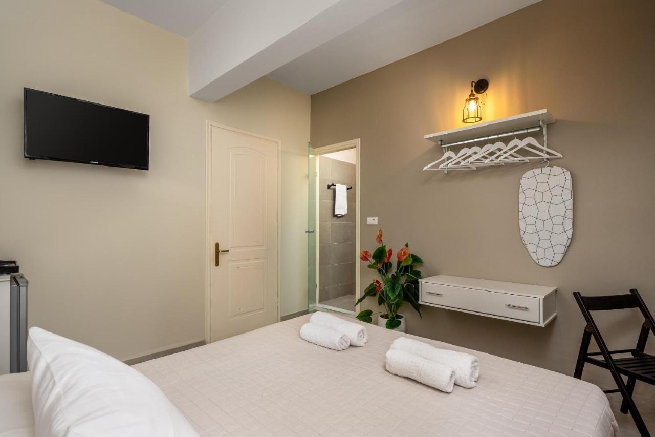 Maravelia'S Rooms Đảo Sými Ngoại thất bức ảnh