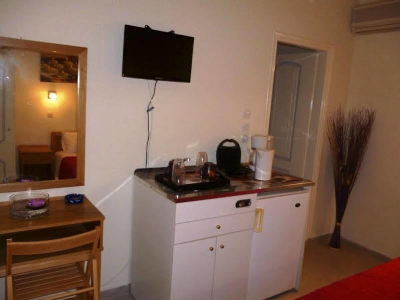 Maravelia'S Rooms Đảo Sými Ngoại thất bức ảnh