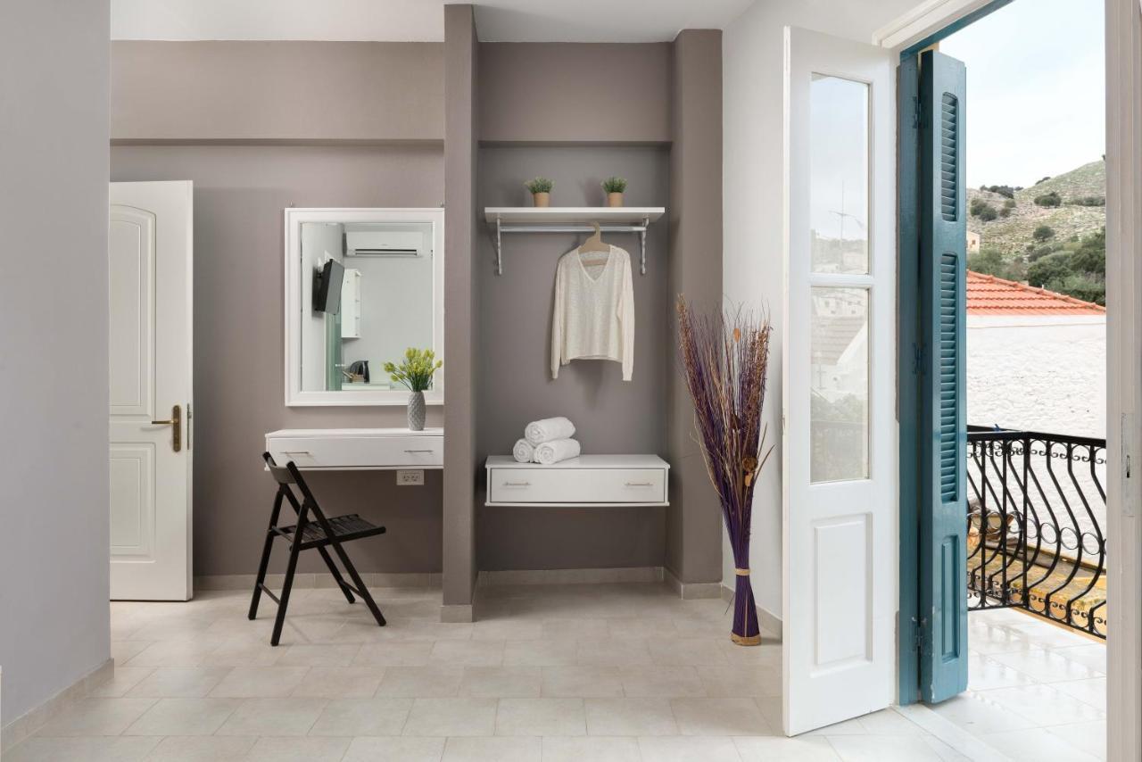 Maravelia'S Rooms Đảo Sými Ngoại thất bức ảnh